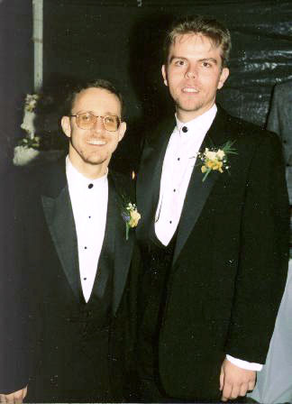 Friend and brother
were in Lamar's wedding